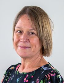 Melanie Saunders.jpg