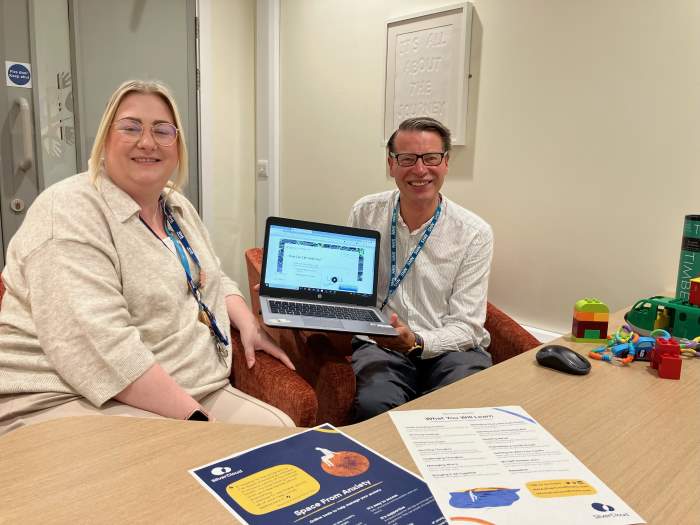 New tools to help parents and teachers support anxious children and teenagers available online