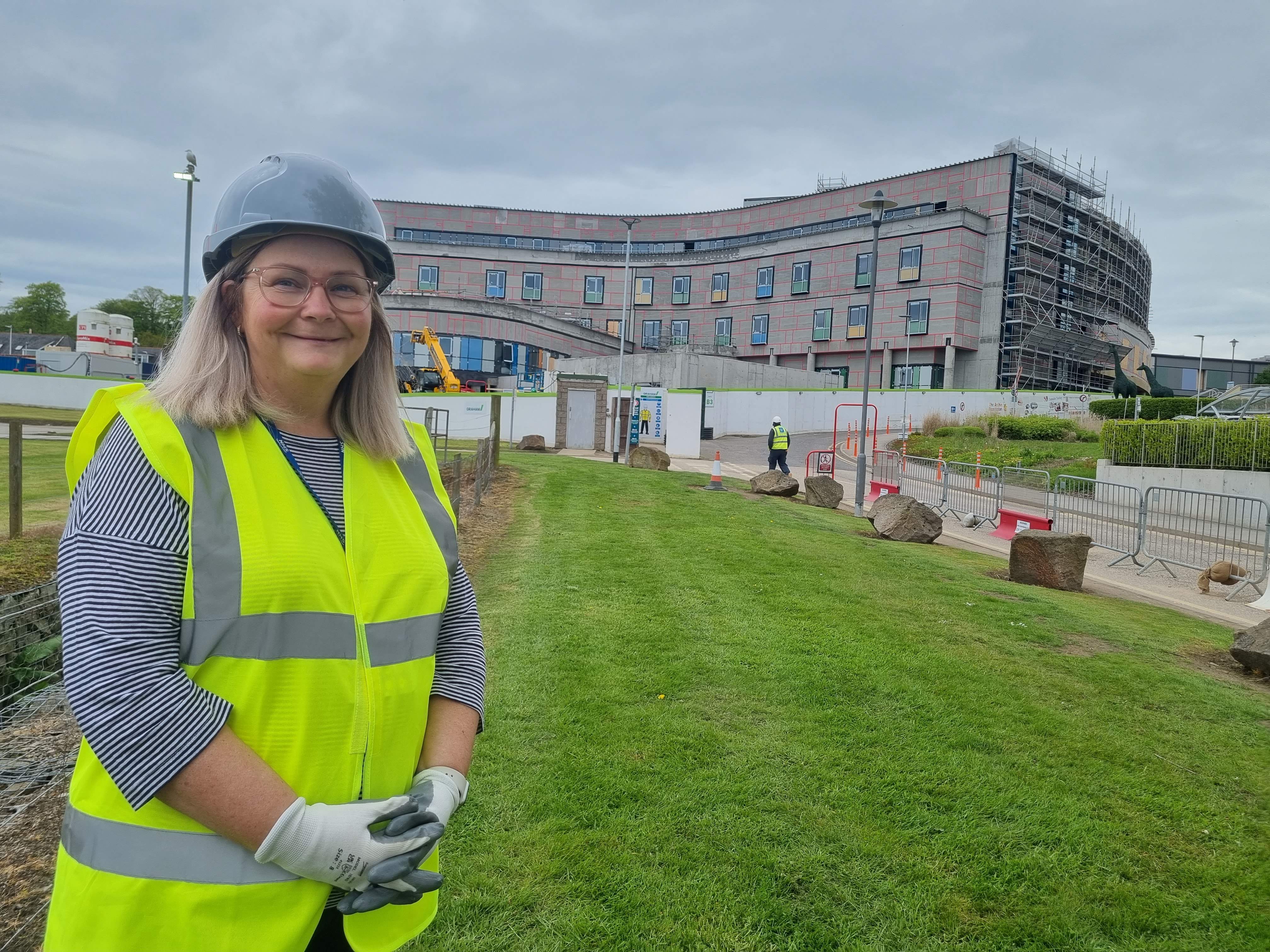 Equipment commissioning manager for the project, Tracey Shanks , outside The Baird Family Hospital, ©NHS Grampian Equipment commissioning manager for the project, Tracey Shanks , outside The Baird Family Hospital
