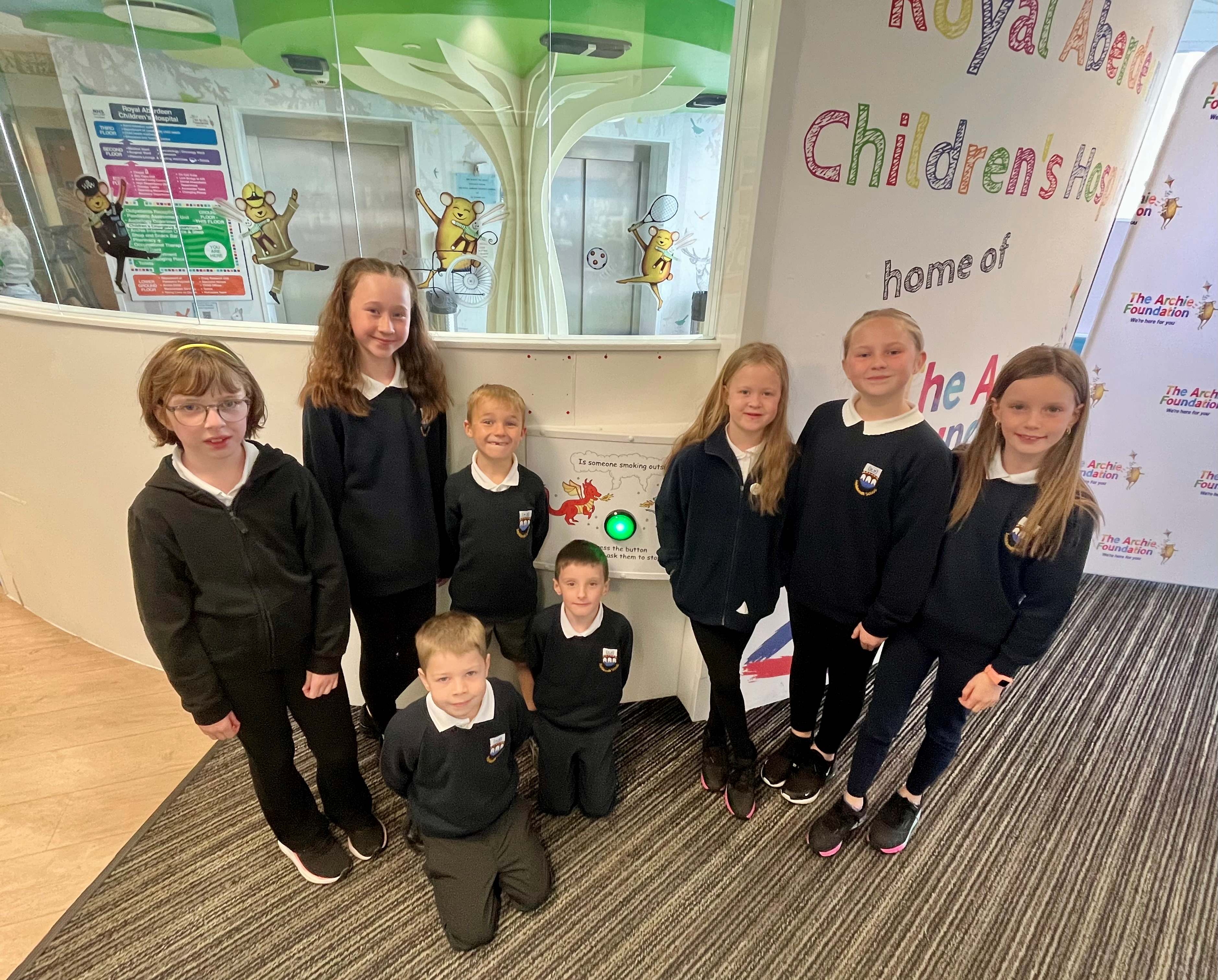 Pupils from Meiklemill School pictured with the smoking buzzer at the Royal Aberdeen Children’s Hospital., ©NHS Grampian / The ARCHIE Foundation Pupils from Meiklemill School pictured with the smoking buzzer at the Royal Aberdeen Children’s Hospital.